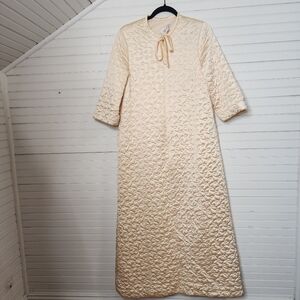 Vintage Vanity Fair Quilted Robe Coat Zip Front Cream Size 12 USA